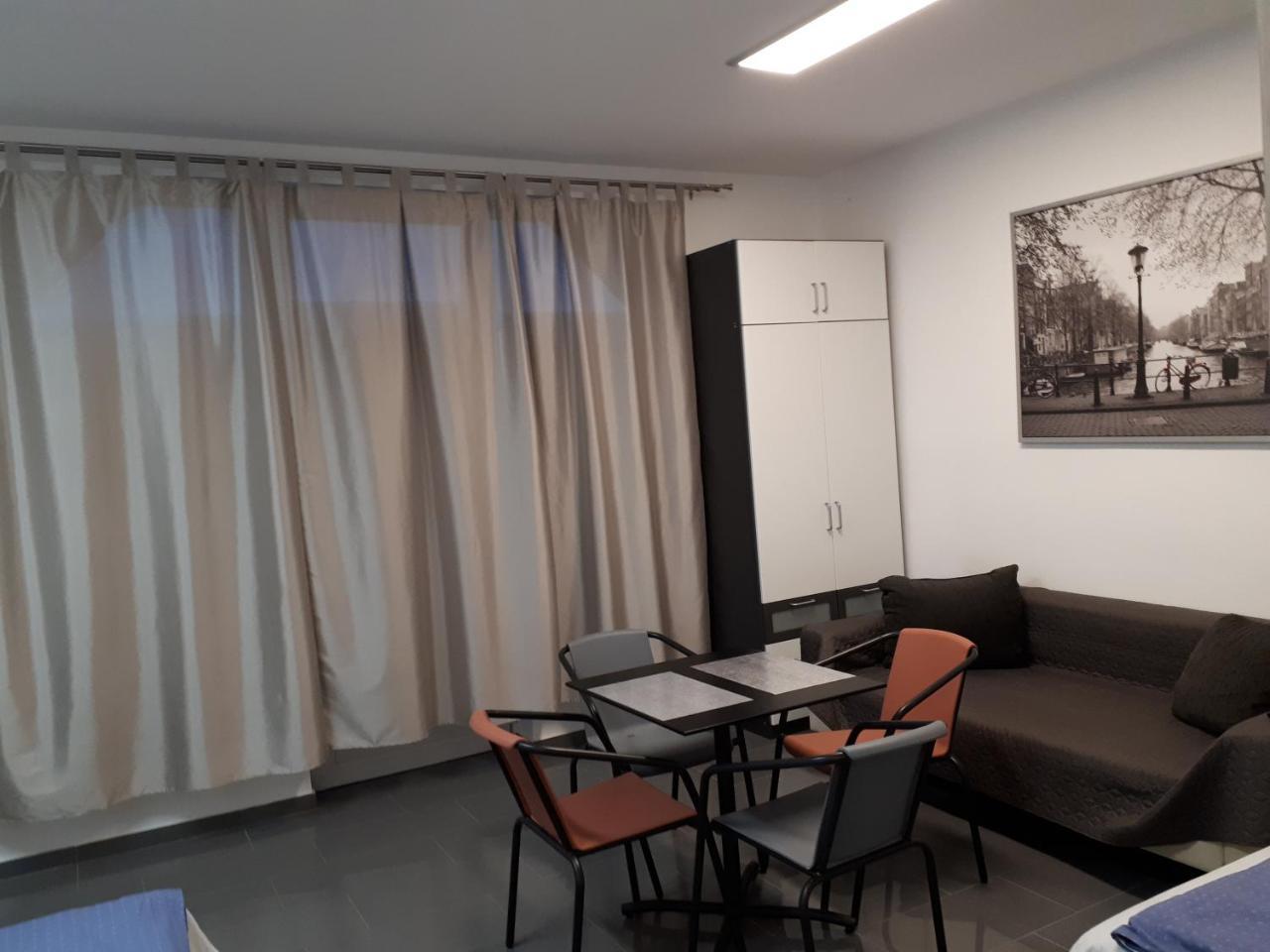 Kertvarosi Apartman II Tiszaújváros Exteriér fotografie
