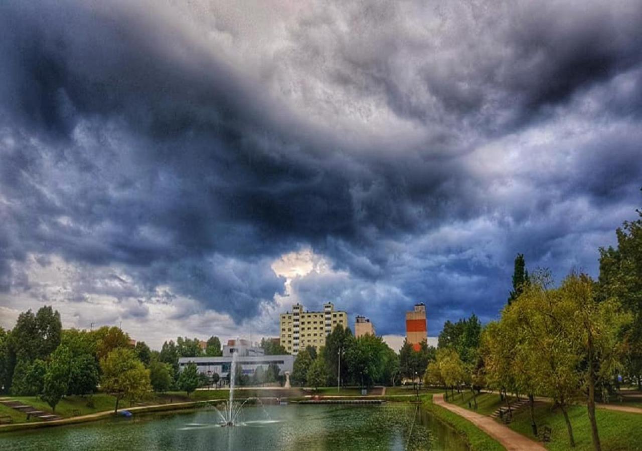 Kertvarosi Apartman II Tiszaújváros Exteriér fotografie